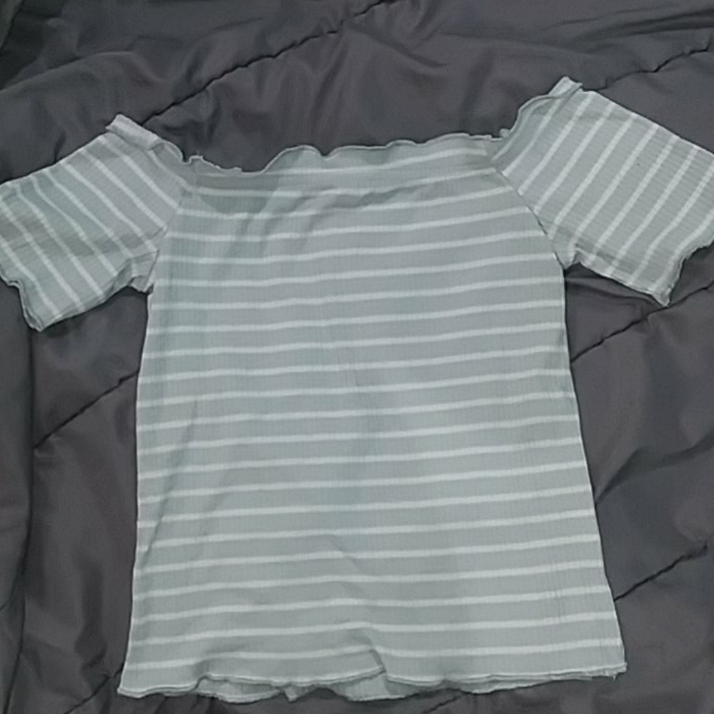 Off the shoulder crop top